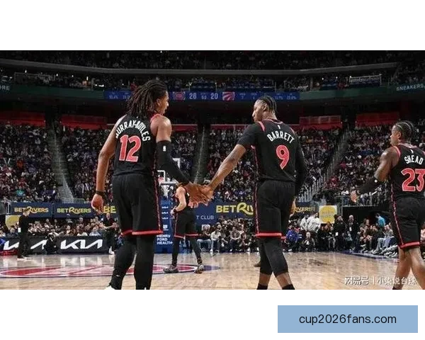 杜伦砍下31分9篮板活塞力克猛龙 巴雷特24分劳森13分难挽败局